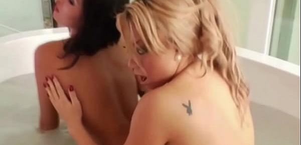  Beauty And Lovers Being All Lesbian Enjoying the Moment